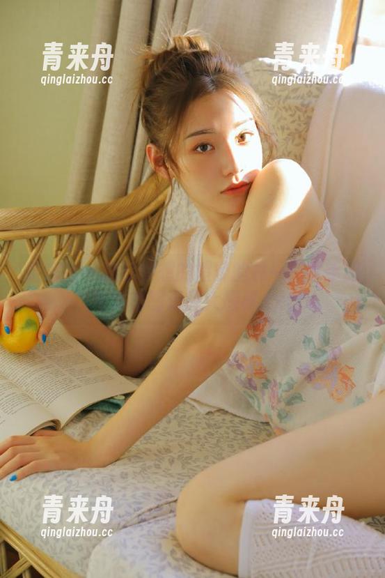 超辣的林一 微密圈 - 追逐梦想的超辣的林一:水手服写真套图资源大揭秘.txt