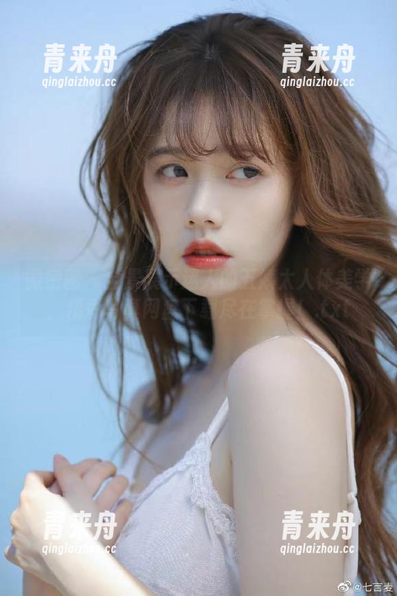 微密圈 - 全景展示迷人的五姨太人体美学，精彩写真网盘下载尽在掌握！.txt
