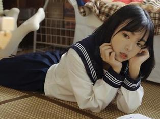 探索逐月Su少女阿狸的视觉盛宴：精彩写真资源合集等你来褒奖！.txt