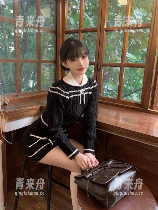 微密圈 - 图片精选：醇子小姨化身女王，独特图库展现风情.txt