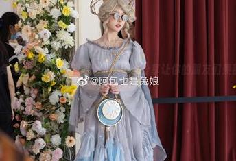 “阿包也是兔娘国潮少女”原图曝光，下载分享让你的朋友们羡慕不已！.txt
