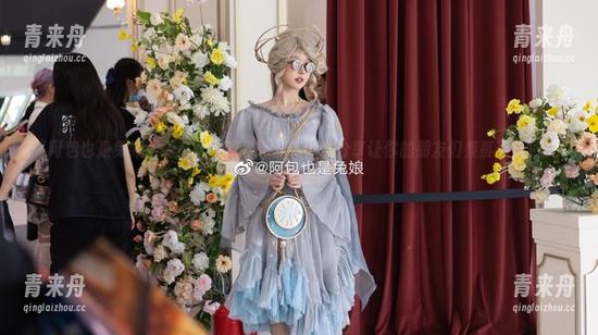 “阿包也是兔娘国潮少女”原图曝光，下载分享让你的朋友们羡慕不已！.txt