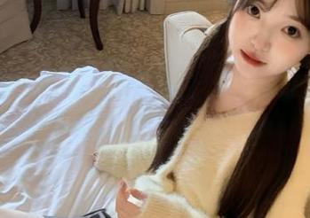 青豆客 – 无缝连接：欧尼anne的双人高清美图让你心动不已.txt