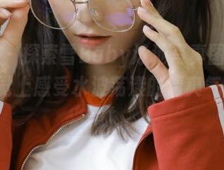 青豆客 – 探索雪Baby泳池写真图包：让你在视觉上感受水波荡漾的清爽气息！.txt