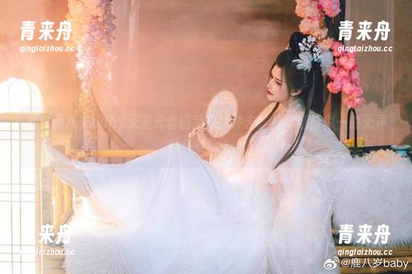 感受鹿八岁baby无圣光套图带来的冲击，身体链恰似一曲无声的乐章！.txt